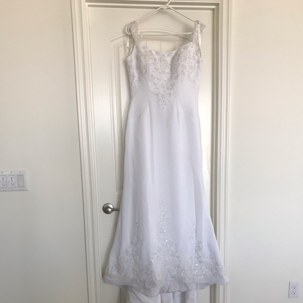 Wedding dress